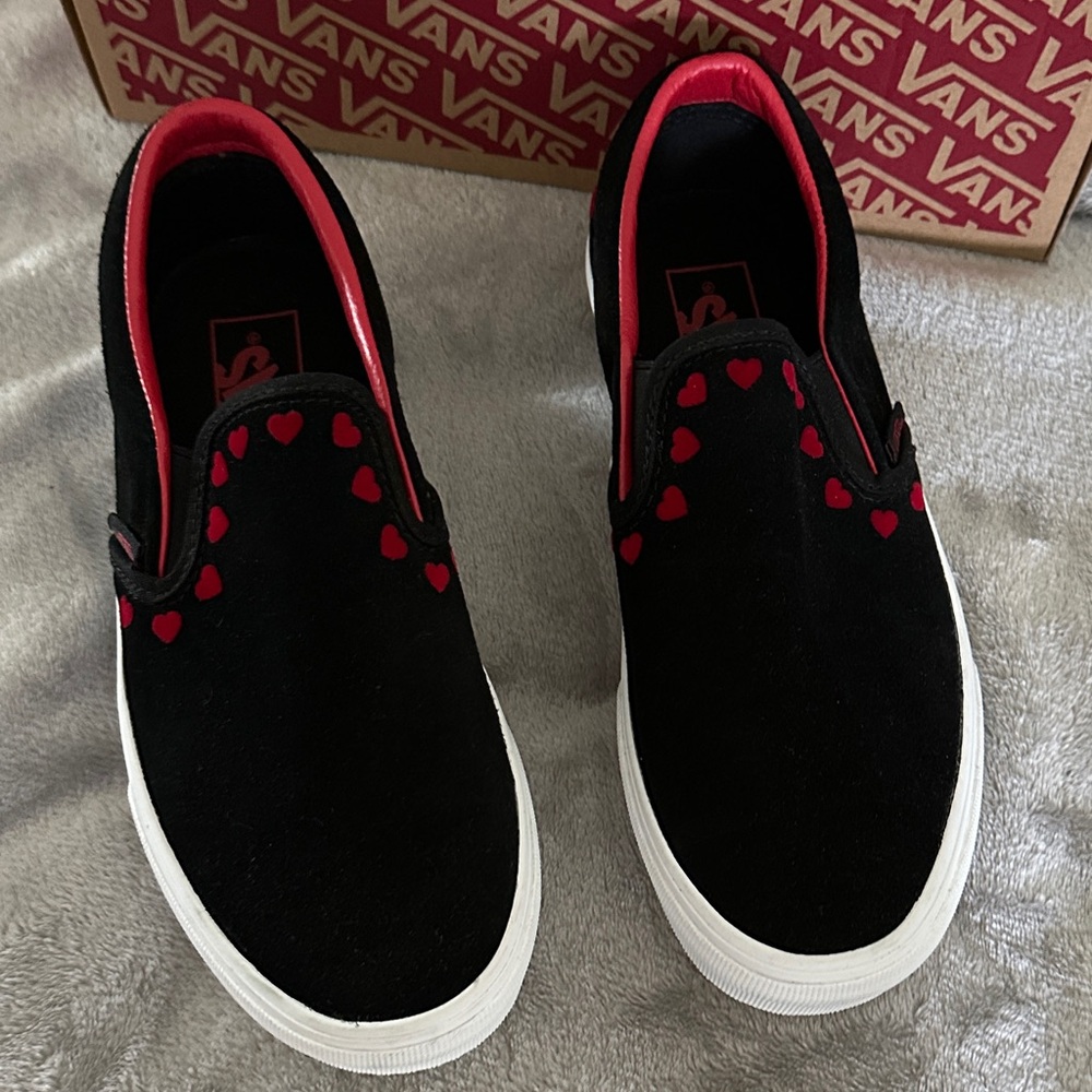 NWOT Unique Vans Black Suede Slip-On Sneakers with Red Heart Trim